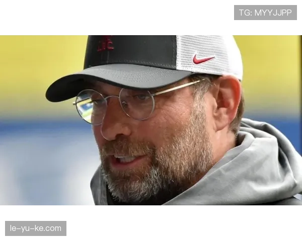 克洛普球队再展创意攻势，精妙配合引爆球迷热议