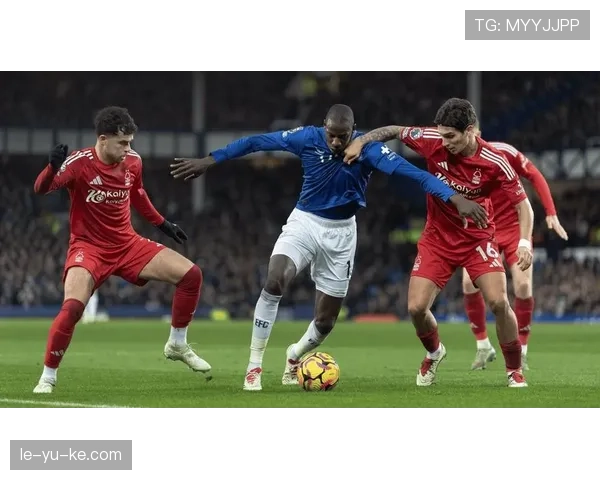 诺丁汉森林逼抢体系显成效，稳健表现助力重返英超辉煌