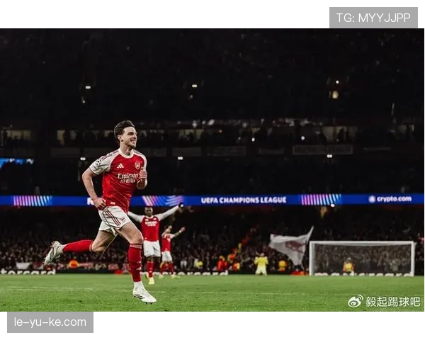 厄德高 vs 德布劳内：进攻型中场的不同答案